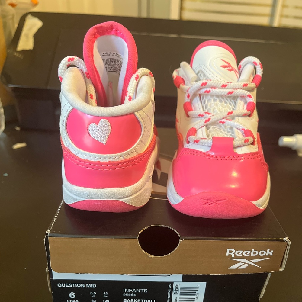 Reebok Question Mid - Picture 3 of 4